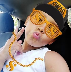 Meet your Posher, Dawn